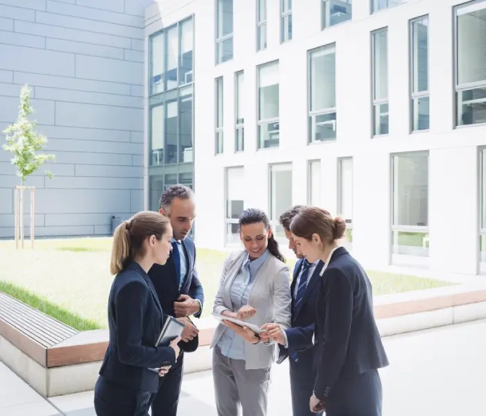 Commercial real estate agents property experts